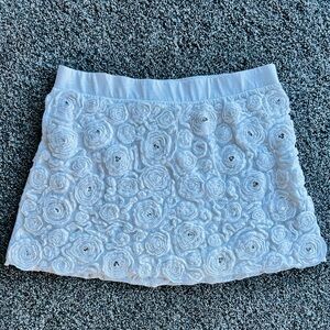 Elegant White Floral Skirt